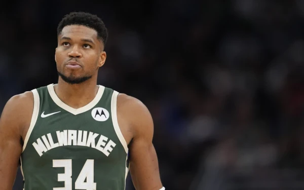 ΝΒΑ: Τέταρτος πιο ακριβοπληρωμένος παίκτης της λίγκας ο Αντετοκούνμπο