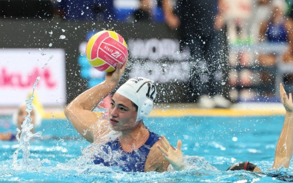 Ευρωπαϊκό πρωτάθλημα πόλο: Η Εθνική γυναικών κατέκτησε το δεύτερο χάλκινο μετάλλιο στην ιστορία της (βίντεο)