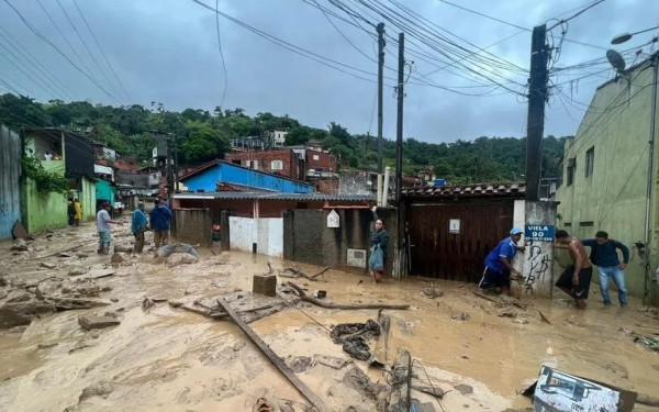 Κατολισθήσεις στη Βραζιλία: Στους 46 οι νεκροί - Σβήνουν οι ελπίδες για τους 21 αγνοούμενους (βίντεο)