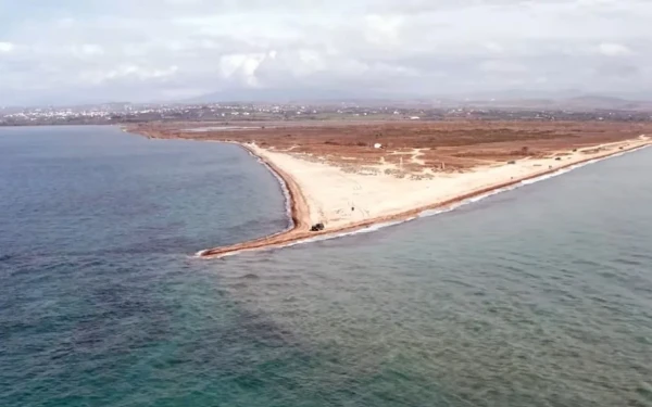 «Μπλόκο» από τον Δήμο Θερμαϊκού στην αμμοληψία της Επανομής: Προσφυγή στο ΣτΕ κατά του ΥΠΕΝ