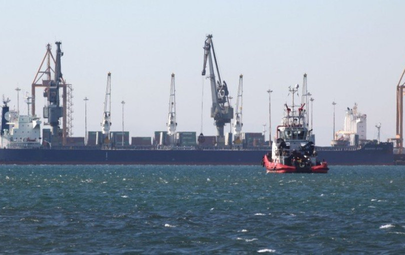 Ο «σκιώδης» στόλος στο στόχαστρο: Το πλήγμα σε ρωσικό δεξαμενόπλοιο στη Μεσόγειο και οι απειλές για τους εφοπλιστές