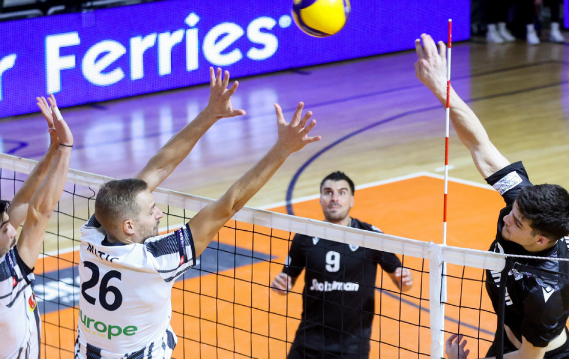 Βόλεϊ: Δυσκολεύτηκε αλλά κέρδισε ο ΠΑΟΚ στην Κρήτη (βίντεο)