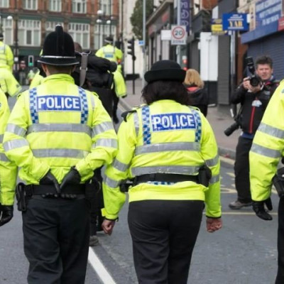 Συστημικός ρατσισμός και σεξισμός στη Μητροπολιτική Αστυνομία του Λονδίνου: Νέα έκθεση αποκαλύπτει σοκαριστικές αλήθειες