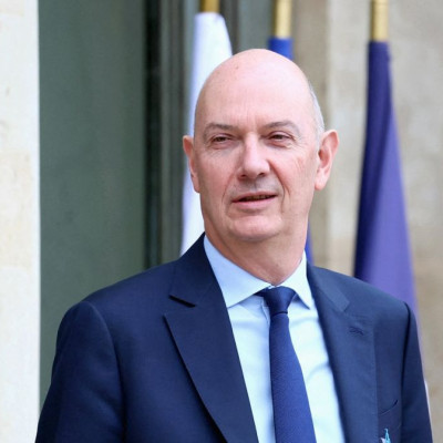 Ανάπτυξη 0,8% αναμένει η Γαλλία για το 2025