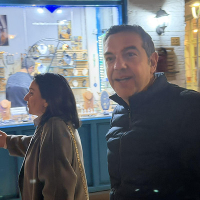 Συνάντηση Τσίπρα με νέους στη Θεσσαλονίκη