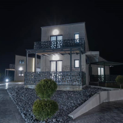 The Rooms Pozar: Ένα καταφύγιο πολυτέλειας και φιλοξενίας στα ιαματικά λουτρά Πόζαρ