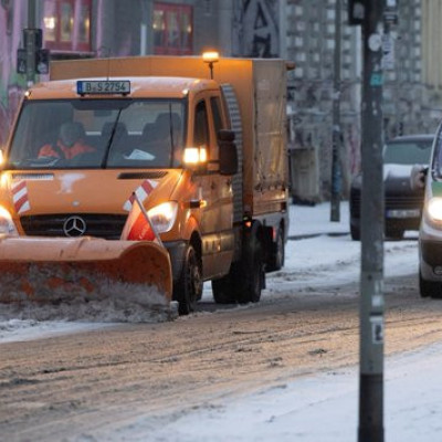 Γερμανία: Σε κλοιό κακοκαιρίας το Βερολίνο – Κλειστό το αεροδρόμιο και ένας νεκρός