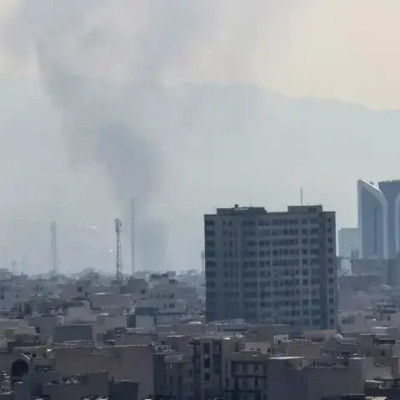 Ιράν: Πυραυλική επίθεση σε αμερικανική βάση στο Μπαχρέιν - Φωτιά και εκρήξεις στη Μανάμα