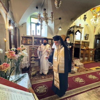 Άγιοι Τόποι: Προσευχές και Χαιρετισμοί υπό τους ήχους σειρήνων στην Ιερουσαλήμ και τη Βηθλεέμ (βίντεο)