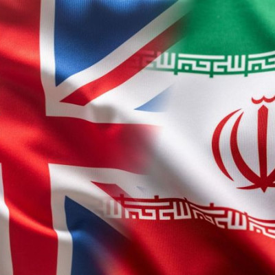 Σαφής προειδοποίηση Ιράν προς Βρετανία: «Οι βάσεις που θα μας χτυπήσουν θα γίνουν στόχοι»