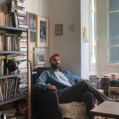 Αχιλλέας Μεσάικος: Αν κάποιοι αποφασίσουν ότι τα έργα μου κάνουν εκατομμύρια, τότε θα κάνουν εκατομμύρια, το θεωρώ γελοίο