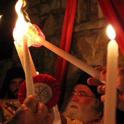 Πώς θα γίνει η Αφή του Αγίου Φωτός και η μεταφορά του στην Ελλάδα