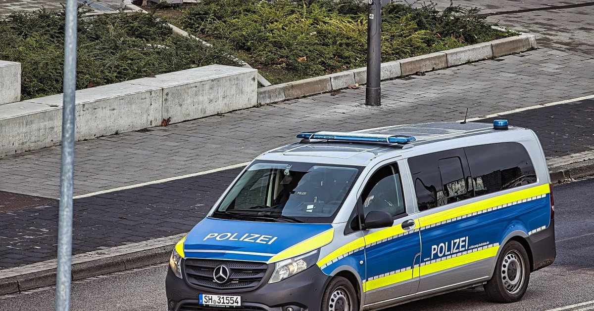 Двое погибли в результате стрельбы в жилом комплексе в Баден-Вюртемберге