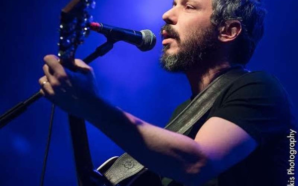 Ο Αλκίνοος Ιωαννίδης με full band ζωντανά στη Θεσσαλονίκη