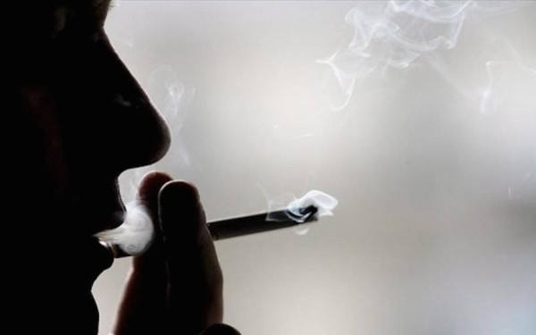 ΗΠΑ: Ραγδαία μείωση του καπνίσματος στους νέους ενήλικες - Τι δείχνει έρευνα