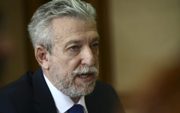 Ειδικό Δικαστήριο: Κατέθεσε ο πρώην υπουργός Δικαιοσύνης Στ. Κοντονής