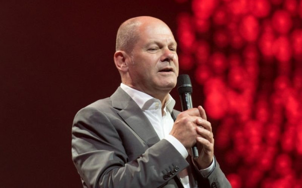 Σε ρόλο Ερντογάν του ειρηνοποιού ο Σολτς στη σύνοδο για τα Δυτικά Βαλκάνια