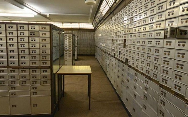 Κύκλωμα Πολεοδομιών Χαλκιδικής: Εντοπίστηκαν έξι θυρίδες και ακίνητα στην κατοχή των υπόπτων