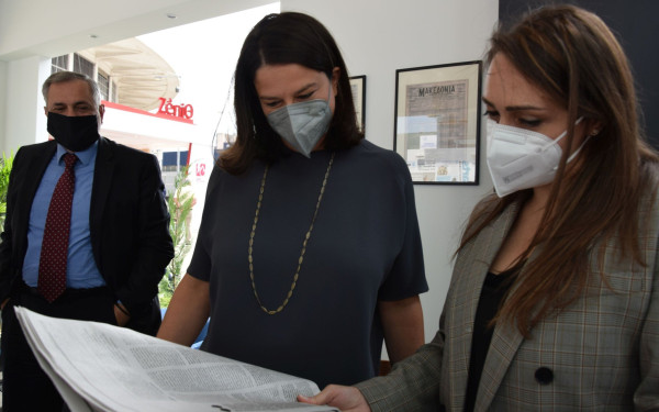 Η Νίκη Κεραμέως στο περίπτερο της «Μακεδονίας» και του makthes.gr