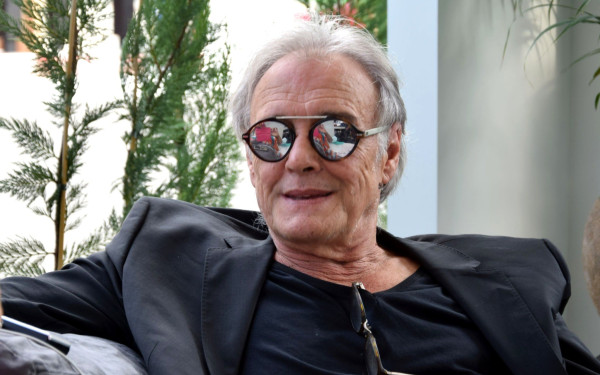 Ο Νίκος Κολοβός στο makthes.gr: «Σκοπεύω να προωθήσω και του χρόνου την ‘Ελένη’ στην Επίδαυρο» (φωτ, βίντεο)