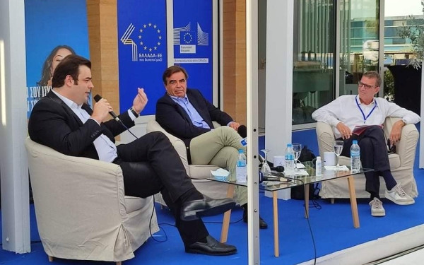 Μαργαρίτης Σχοινάς στη ΔΕΘ: Σπριντ και μαραθώνιος ο κορονοϊός 