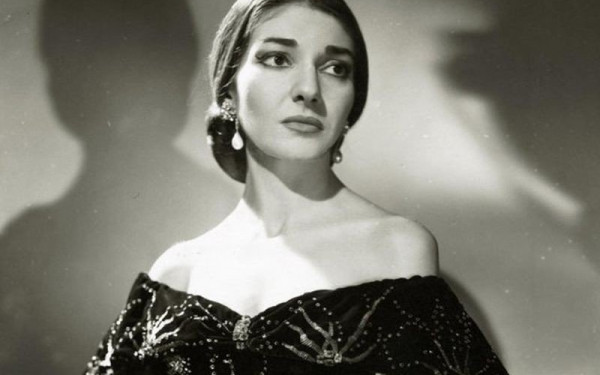 Μαρία Κάλλας: Σαν σήμερα έφυγε από τη ζωή η απόλυτη ντίβα του λυρικού θεάτρου