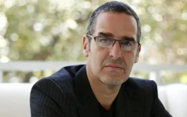 Ο Μαρκ Μαζάουερ έγινε Έλληνας!