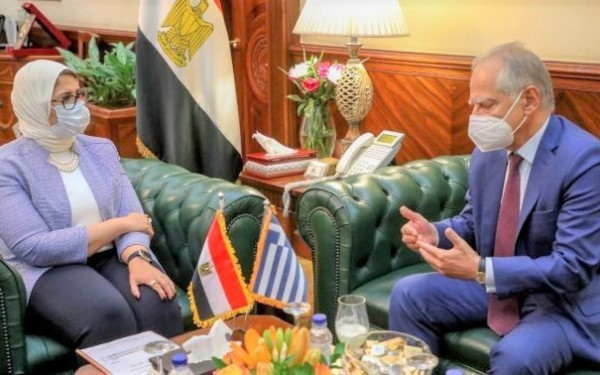 Αίγυπτος: Ευχαριστίες στην Ελλάδα για την αποστολή 250.000 δόσεων εμβολίου AstraZeneca