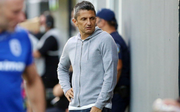 Ο Λουτσέσκου ξεχνάει το σήμερα και κοιτάει το αύριο (βίντεο)