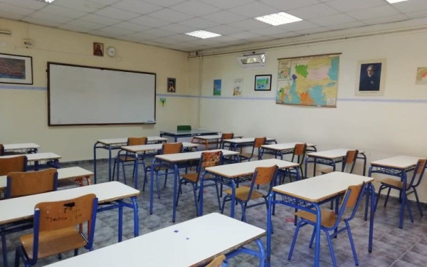 Στις 27 Μαίου η λήξη μαθημάτων για τα Γυμνάσια και 15 Μαίου για τα Λύκεια - Πότε θα γίνουν οι εξετάσεις