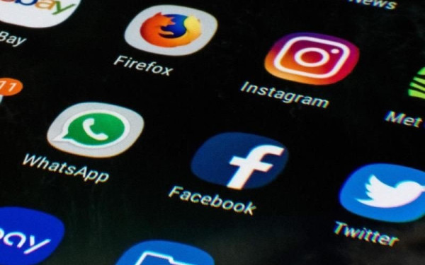 Κοινωνικά δίκτυα: Online περισσότεροι από 5 δισεκατομμύρια άνθρωποι