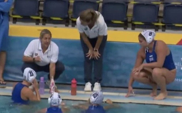 Πόλο: Δύο νίκες μακριά από την κορυφή του κόσμου η Εθνική νέων γυναικών (βίντεο)