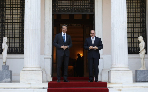 Στο Κάιρο ο Κ. Μητσοτάκης με Φον ντερ Λάιεν και τέσσερις ακόμα ηγέτες της ΕΕ -  Συμφωνία ενάντια στο προσφυγικό κύμα από την Αφρική