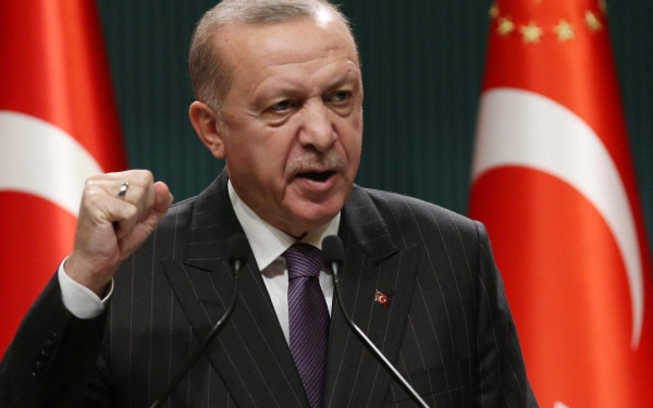 Ερντογάν: Γιατί επιλέγει την κλιμάκωση - «Θερμό καλοκαίρι» στο Αιγαίο προβλέπει ο γερμανικός τύπος