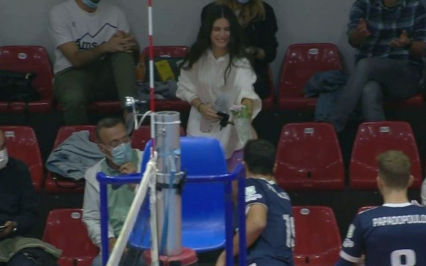 Βόλεϊ: Όμορφη κίνηση από την Κηφισιά για την ενημέρωση σχετικά με τον καρκίνο του μαστού (βίντεο)