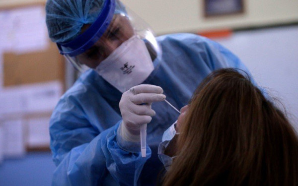 Κορονοϊός: Μονοψήφια ή μικρά διψήφια θετικά δείγματα στα σημεία ελέγχου της Θεσσαλονίκης