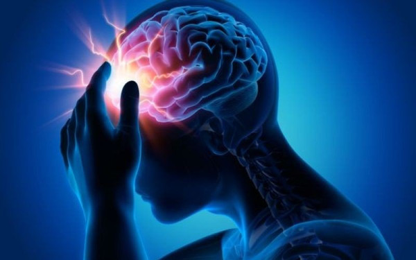 Μπορεί ένα χτύπημα στο κεφάλι να αυξήσει τον κίνδυνο άνοιας και Αλτσχάιμερ;