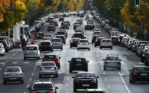 Κυκλοφοριακό χάος: Στο… τραπέζι ο δακτύλιος για το κέντρο της Θεσσαλονίκης 