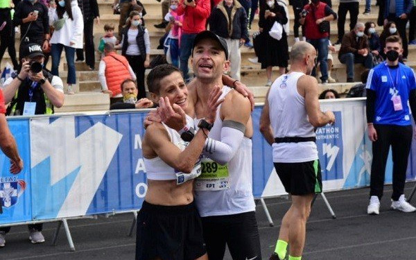 Σόνια Τσεκίνι: Την Κυριακή τερμάτισε 4η στον Μαραθώνιο, την Δευτέρα πήγε για χημειοθεραπεία