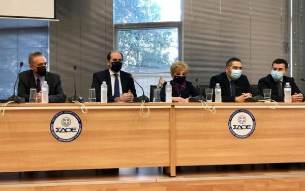 ΣΔΟΕ: Ενισχύονται "τα όπλα" ενάντια στο λαθρεμπόριο – Δωρεά από την Παπαστράτος