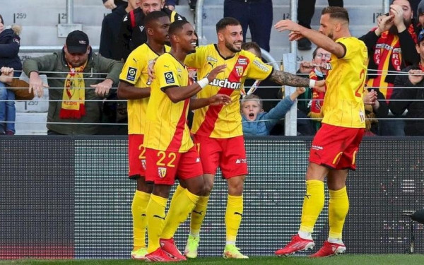 Στοίχημα: Φουλ του γκολ στη Ligue 1, "σφιχτό" ματς στο Μιλάνο