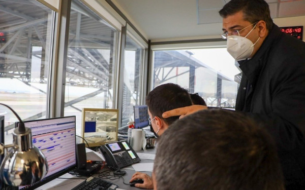 Σε άσκηση ετοιμότητας στο αεροδρόμιο "Μακεδονία" ο Απ. Τζιτζικώστας