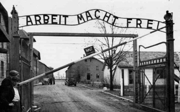 Στον Λεόν Σαλτιέλ το Διεθνές Βραβείο Βιβλίου για την Έρευνα του Ολοκαυτώματος