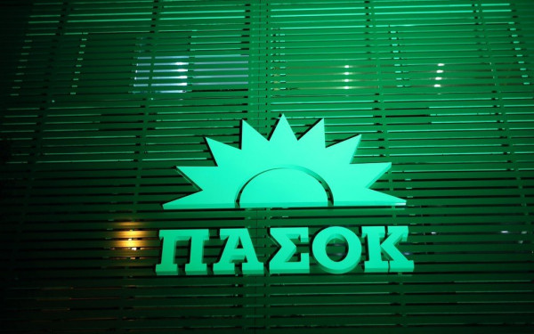 Νίκη Ανδρουλάκη με μεγάλη επικράτηση