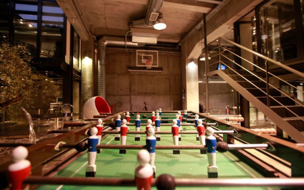 Η FIFPRO κρούει τον κώδωνα του κινδύνου: «Οι ποδοσφαιριστές δεν είναι πόροι»