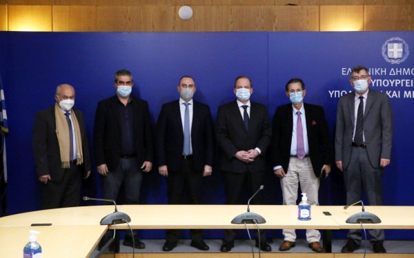 Υπογράφηκε η σύμβαση για την κατασκευή της Ανατολικής Περιφερειακής Οδού Αλεξανδρούπολης