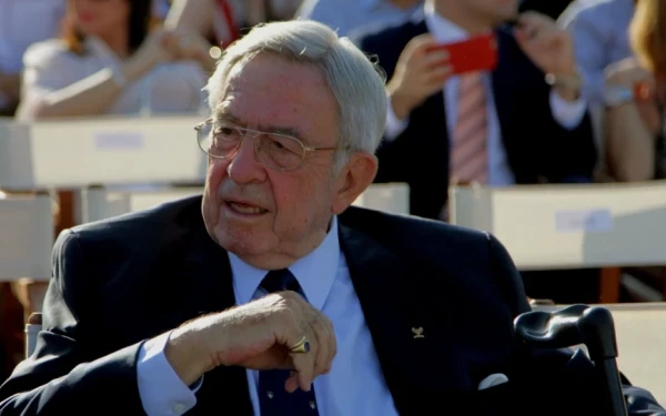 Επιδεινώθηκε η υγεία του τέως βασιλιά Κωνσταντίνου (φωτ.)