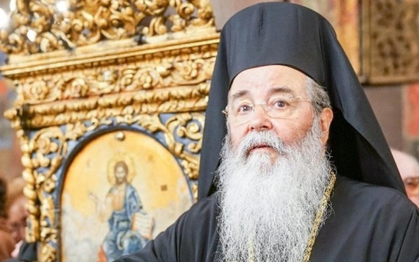 Μητροπολίτης Κοζάνης: "Σήμερα οι κοπέλες κυκλοφορούν ημίγυμνες" - Δικαιολόγησε έμμεσα τους βιασμούς