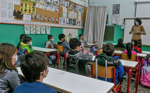 Επιστροφή στα σχολεία με ελέγχους και μέτρα: Όλες οι αλλαγές και τα νέα πρωτόκολλα