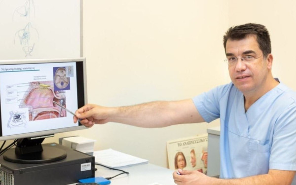 Ο γιατρός από τη Θεσσαλονίκη που έλυσε... το «γρίφο» της  παροσμίας